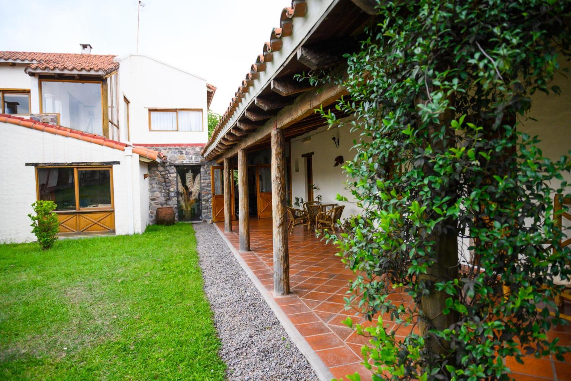 Hosteria La Caldera Exterior photo